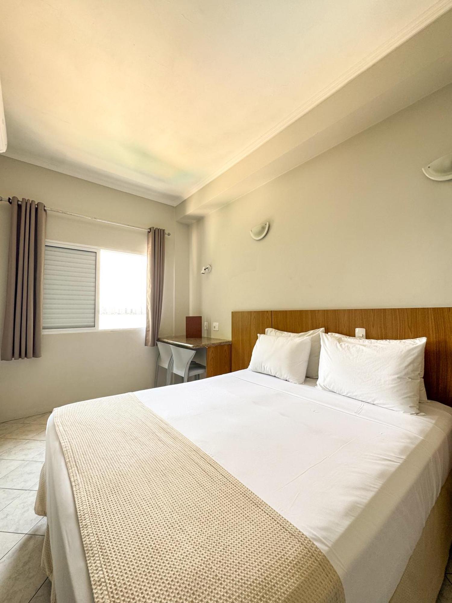 Ilha Porchat Hotel เซาวีเซนจิ ภายนอก รูปภาพ