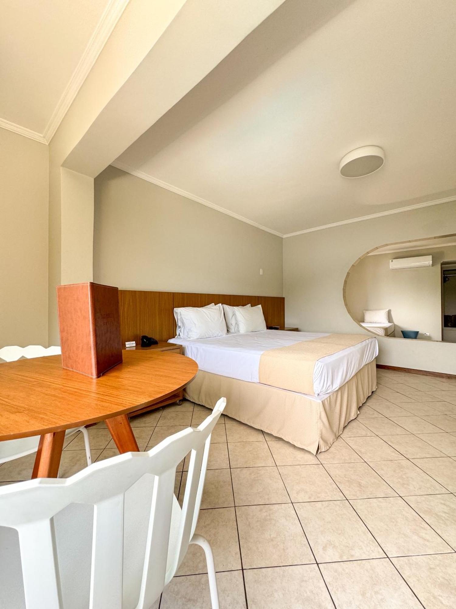 Ilha Porchat Hotel เซาวีเซนจิ ภายนอก รูปภาพ